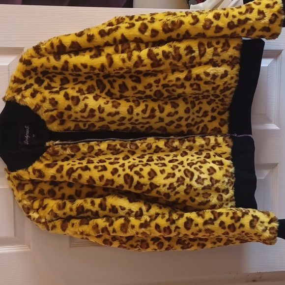 SOURPUSS 3XL YELLOW LEPARD FUR BOMBER JACKET ZIP CLOSURE/POCKETS SOLD OUT - Picture 13 of 13